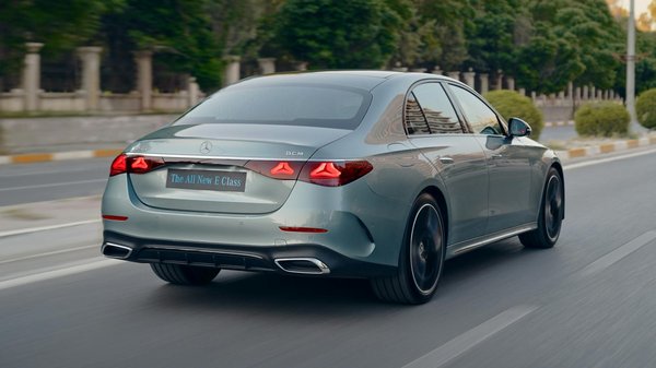 How Has the Field of Technology Transformed Everyday Life in the UK?